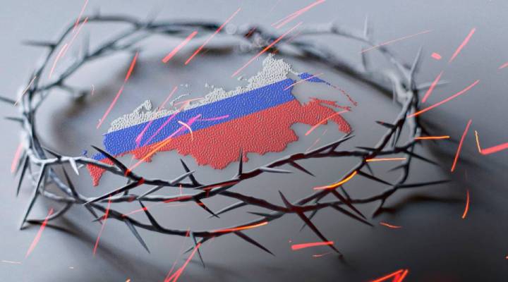 Ситуация в России непредсказуема. Запад просит своих граждан покинуть страну